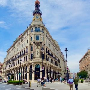 Four Seasons Madrid | FABULOUS 5-star hotel (full tour in 4K)